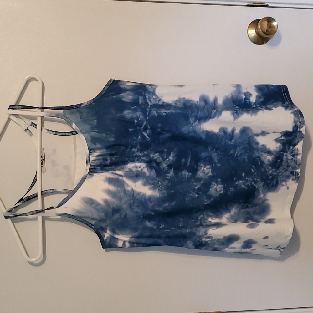 Hibelle women's M loose fit soft tie dye tank top, with built-in padded …